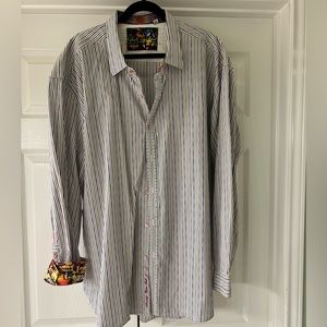 Men’s Robert Graham Button Down in 4XL